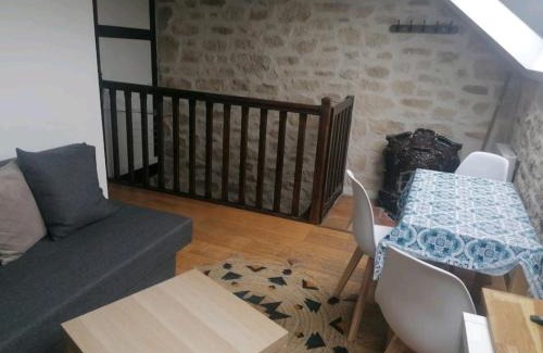 Echarcon Apartment | Discover Le Charme de la Pierre: Family-Friendly Retreat