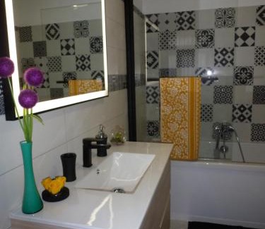 Bas-Vernet Apartment | Convenient Hotel Near Perpignan City Center and Beaches