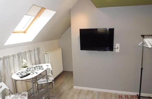 Barry Bed & Breakfast | Discover Family-Friendly Comfort at Le Chataignier Centenaire