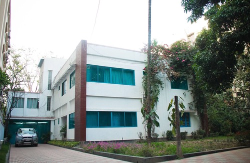 Gulshan House | Budget-Friendly Retreat at Le Chateau in Gulshan