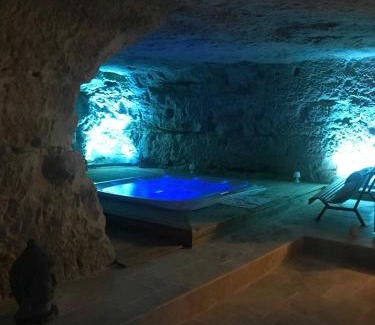 Mosnes Bed & Breakfast | Indulge at Le Chateau de la Barre with Spa and Hot Tub