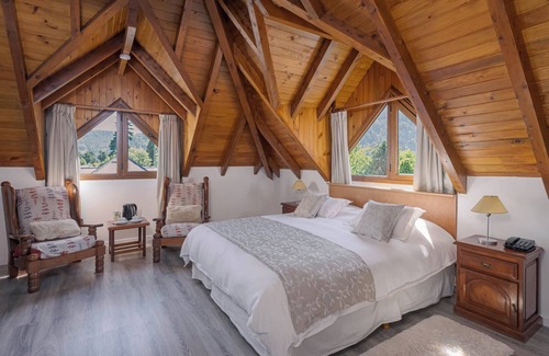 Lanin National Park Hotel | Discover Le Chatelet Hotel: Family-Friendly with Spa & Pool