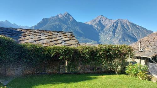Vignil House | Cozy Retreat at Le Chaton Fait Ronron with Pet-Friendly Perks