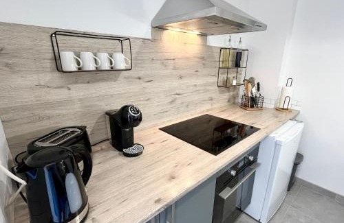 Castelnaudary Apartment | Le chaurien - central et climatisé - local vélo