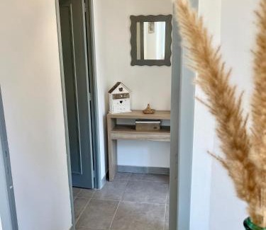 Castelnaudary Apartment | Le chaurien - central et climatisé - local vélo