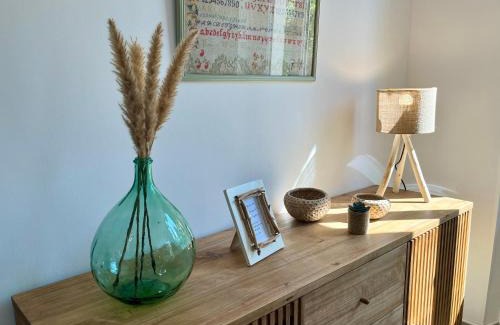 Castelnaudary Apartment | Le chaurien - central et climatisé - local vélo