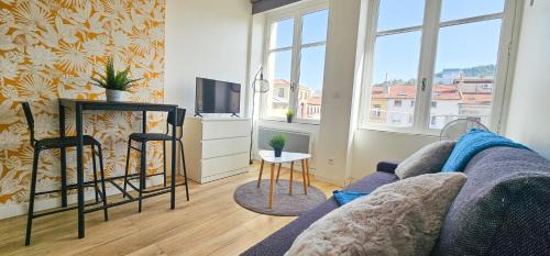 Saint-Roch - Badouillere - Chavanelle Apartment | Discover Le Chavanelle: Family-Friendly & Welcoming Stay