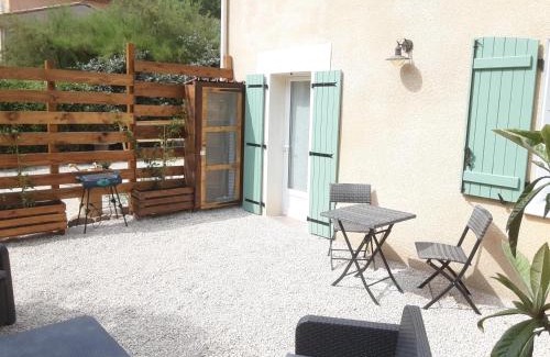 Aubres Apartment | Discover Family-Friendly Comfort at Le chemin de Bruniele