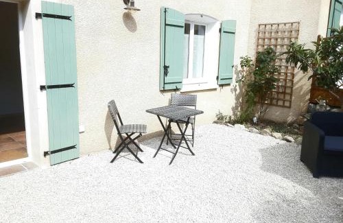 Aubres Apartment | Discover Family-Friendly Comfort at Le chemin de Bruniele