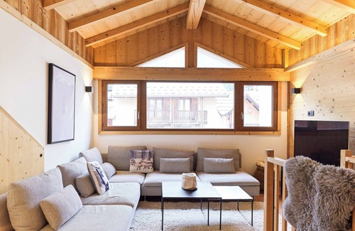 Montgenevre Apartment | Cozy Le Chenaillet Duplex with Spa at Slope's Edge