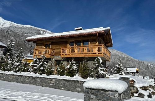 Le Raffort Ski Chalet | Experience Relaxation at Le Cheval Blanc et Le Loup Blanc