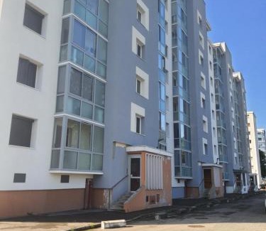 Saint-Martin-d'Heres Apartment | Cozy Le Chopin Apartment with Free Parking and Balcony