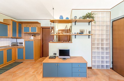 Manerba del Garda Apartment | Experience Le Cicorie 8/P1 Apartment with Pool and Lake View