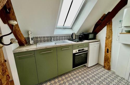 Faubourg-Raines Apartment | Le Cité: Highly Rated Hotel with Family-Friendly Amenities