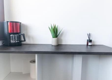 Le Kremlin-Bicetre Apartment | Child-Friendly Retreat at Le Citadin Near Paris Metro