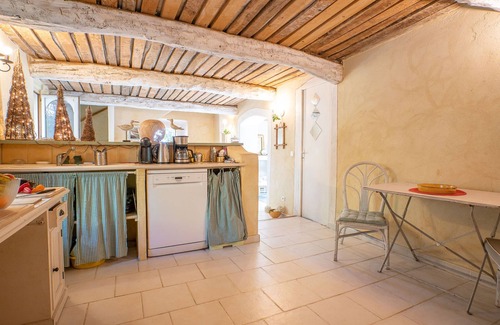 Chateauneuf-Grasse House | Le Clermont by Interhome