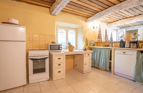 Chateauneuf-Grasse House | Le Clermont by Interhome