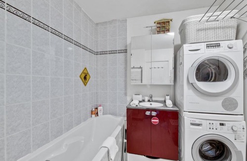 Clichy Apartment | Discover Family-Friendly Comfort at Le Clichyc, 4-Star Retreat