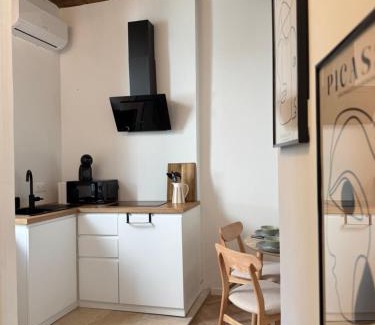 La Celle-sous-Gouzon Apartment | Le Cloître du Palais - Studio