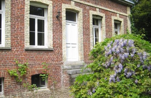 Eperlecques Bed & Breakfast | Pet-Friendly Retreat at Le Clos Boutenelle - Rated 9/10