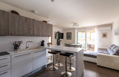 Oletta Apartment | Mountain View Retreat at Le Clos d'Oletta with Spa & Kitchen