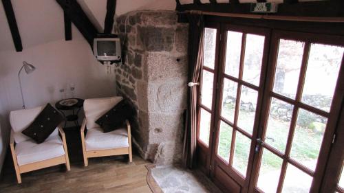Banes Bed & Breakfast | Idyllic Getaway at Le Clos de Banes with Ocean Views