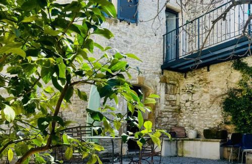 Euzet-les-Bains House | Discover Le Clos De Gajan: Poolside Retreat Near Nature
