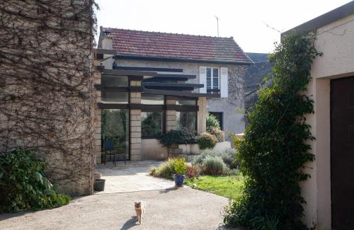 Chavenay House | Discover Oceanfront Bliss at Le Clos de Gally - Rated 9.1