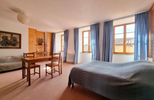 La Chaise-Dieu Bed & Breakfast | Family-Friendly Escape at Le Clos de l'Atre - Rated 8.3