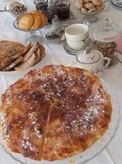 Saint-Georges-sur-Cher Bed & Breakfast | Oceanfront Escape at Le Clos de la Chesneraie - Rated 9.1