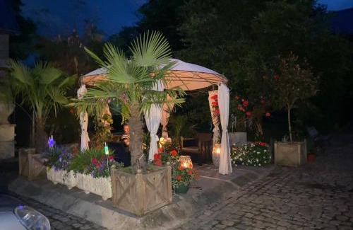 Frasnoy House | Pet-Friendly Retreat at Le Clos de la Belle Loge