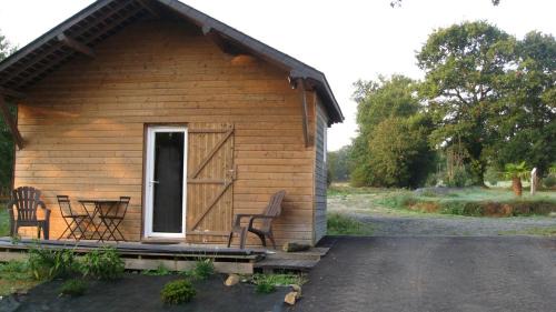 Goven Bed & Breakfast | Discover Le Clos De La Roche: Ideal for Families & Accessibility