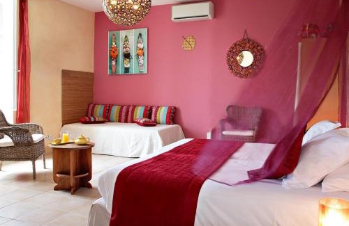 Grignan House | Experience Oceanfront Bliss at Le Clos de la Tuilière