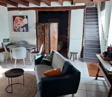Messas Bed & Breakfast | Experience Oceanfront Bliss at Le Clos de la Vigneronne