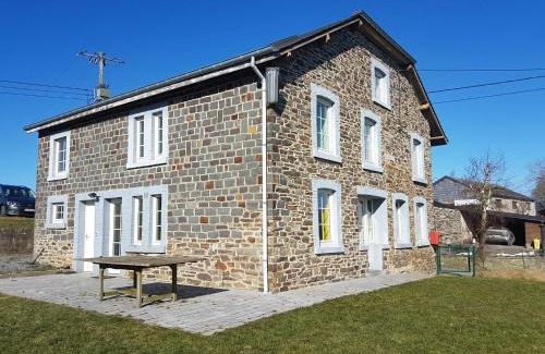 Nisramont House | Pet-Friendly Retreat at Le Clos de Rosa - Guest Rated 8/10