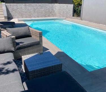 Corent House | Experience Le clos des Arvernes: Oceanfront Bliss Awaits