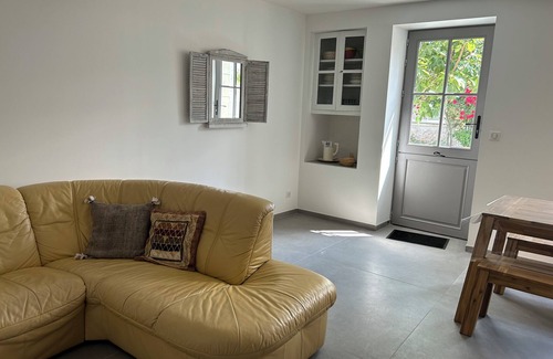 Azay-sur-Cher Cottage | Le Clos des Buis 2, 6 Personnes, Climatisation, Piscine, Entre Tours et Amboise