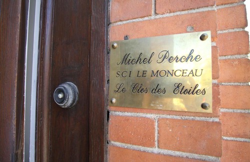 Paray-le-Monial House | Discover Le Clos des Etoiles: Family-Friendly Retreat