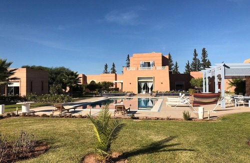 Tamazouzte Villa | Discover Le Clos des Etoiles Marrakech: Ideal for Families