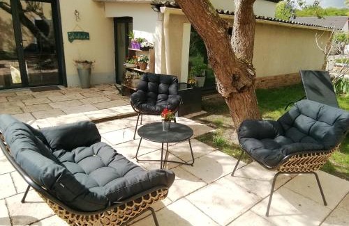 Saint-Aubin-Les-Elbeuf Apartment | Relaxing Retreat at Le Clos des Feugrais - Rated 9.6/10