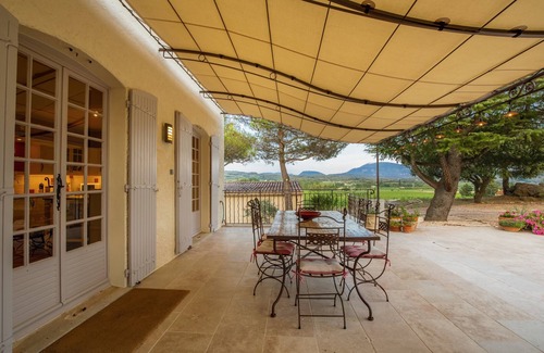 Roaix House | Experience Le Clos des Pins with Private Pool & Mont Ventoux Views