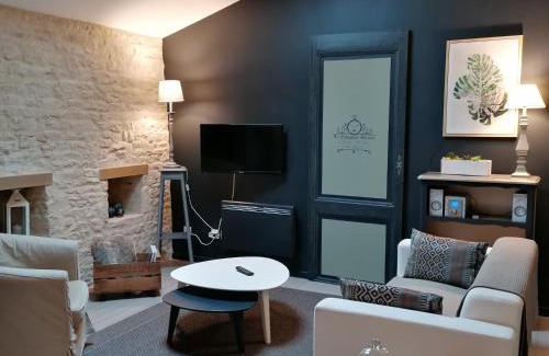 Nuaille d'Aunis Bed & Breakfast | Exceptional Le Clos des Treilles: Family-Friendly Retreat
