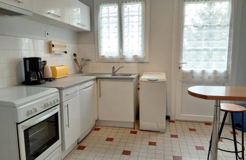 Savigny-sur-Seille House | Comfortable Family Retreat at Le Clos du Puit, Savigny