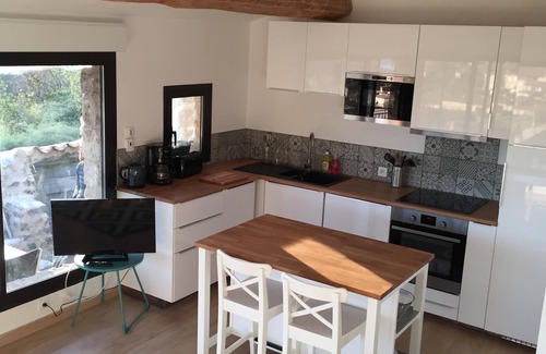 Moustiers-Sainte-Marie House | Discover Le Clos Finon: Lake View Retreat in Moustiers