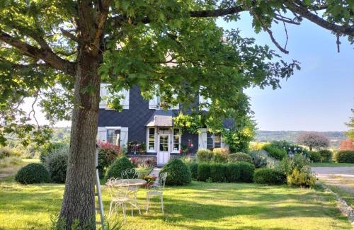 Saint-Pierre-de-Cormeilles House | Oceanfront Escape at Le Clos Lauradière - Rated 9.4/10