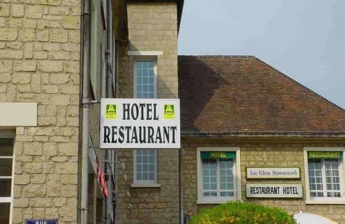 Troarn Hotel | Pet-Friendly Getaway at Le Clos Normand with Breakfast