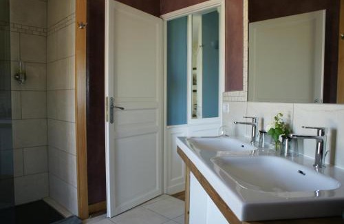Pontorson Bed & Breakfast | Inviting Le Clos Saint-Gilles - Guest Rated 9.5/10