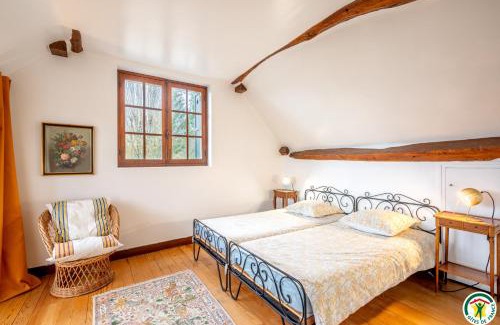 Lavilletertre House | Family-Friendly Retreat at Le Clos Saint Jean - Guest Rated 8.5