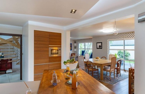 Theix-Noyalo House | Experience Oceanfront Bliss at Le Clos Velin by Interhome