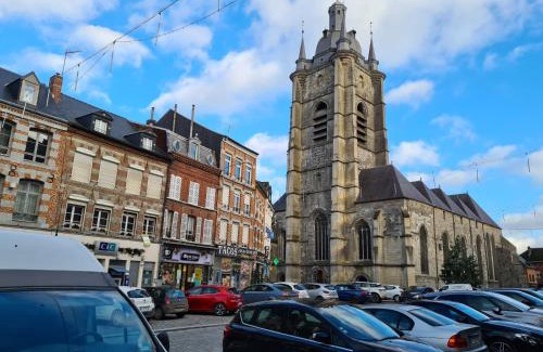 Avesnes-sur-Helpe Apartment | Budget-Friendly Family Retreat at le cocon avesnois